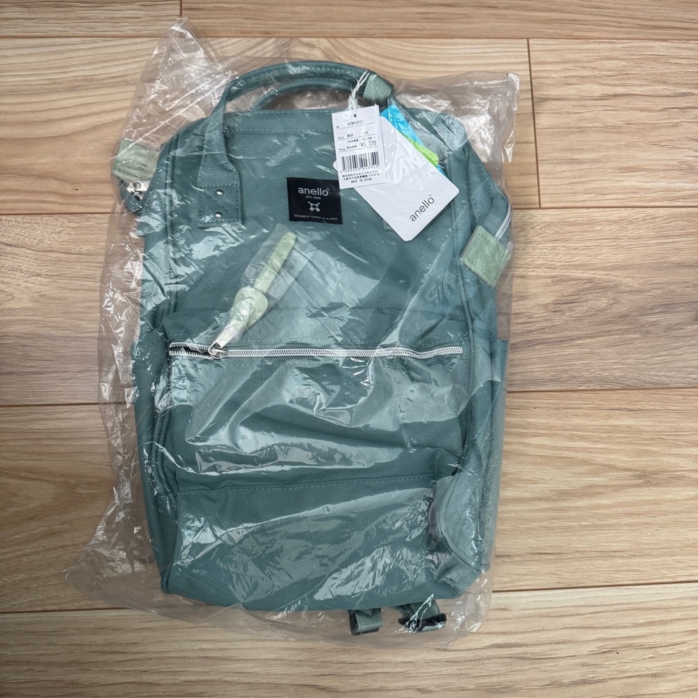 Anello Women's Green Backpack